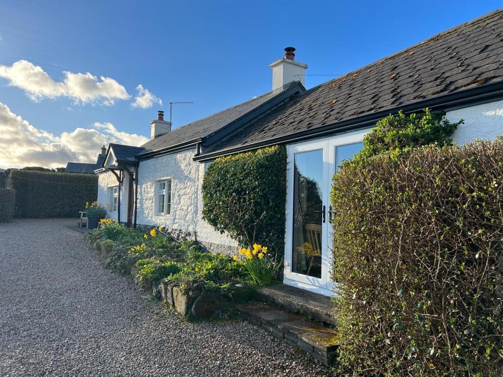 Tornaroan Cottage Ballycastle Exteriér fotografie